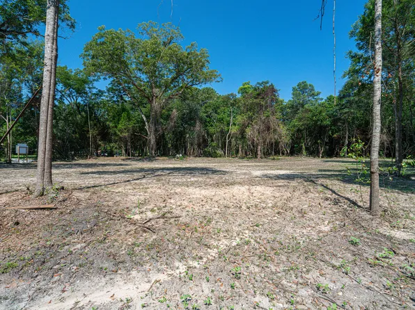 2nd Ave, Laurel Hill, FL 32567