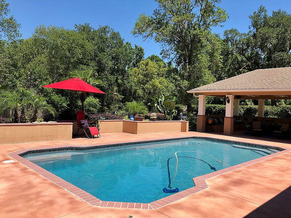 2nd image of 6408 Longwood Trace Ln N
