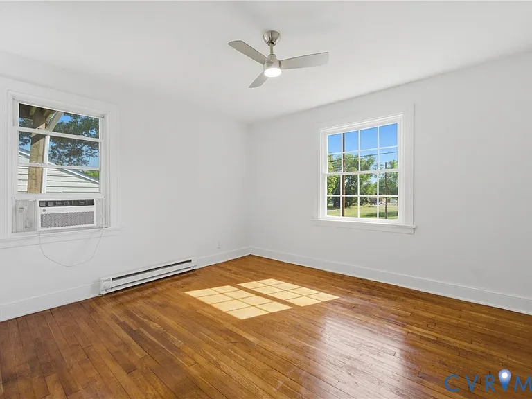302 Marlin Dr — Photo 10