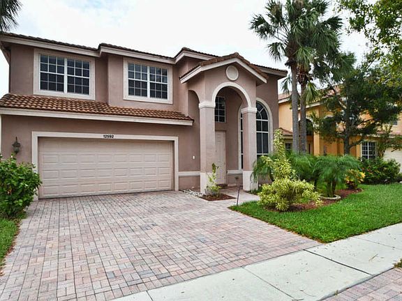 3rd image of 12592 Colony Preserve Dr