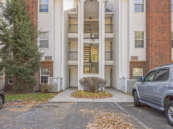 31 High Street APT 11203, East Hartford, CT 06118