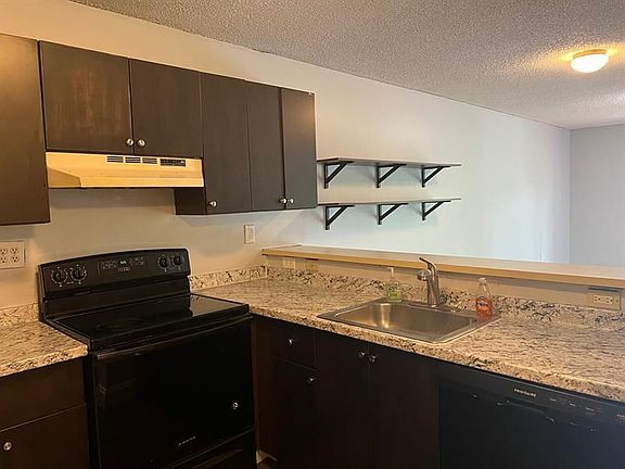 2nd image of 9958 Nob Hill Ln #0