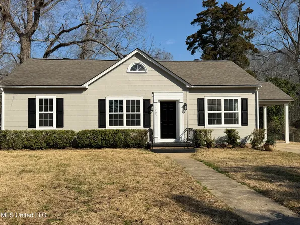 1703 Merrill St, Natchez, MS 39120