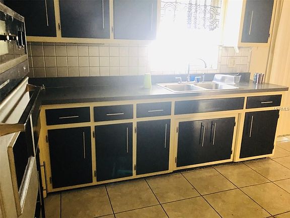 3rd image of 9426 60th St