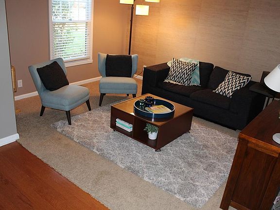 5th image of 1673 Catalina Way