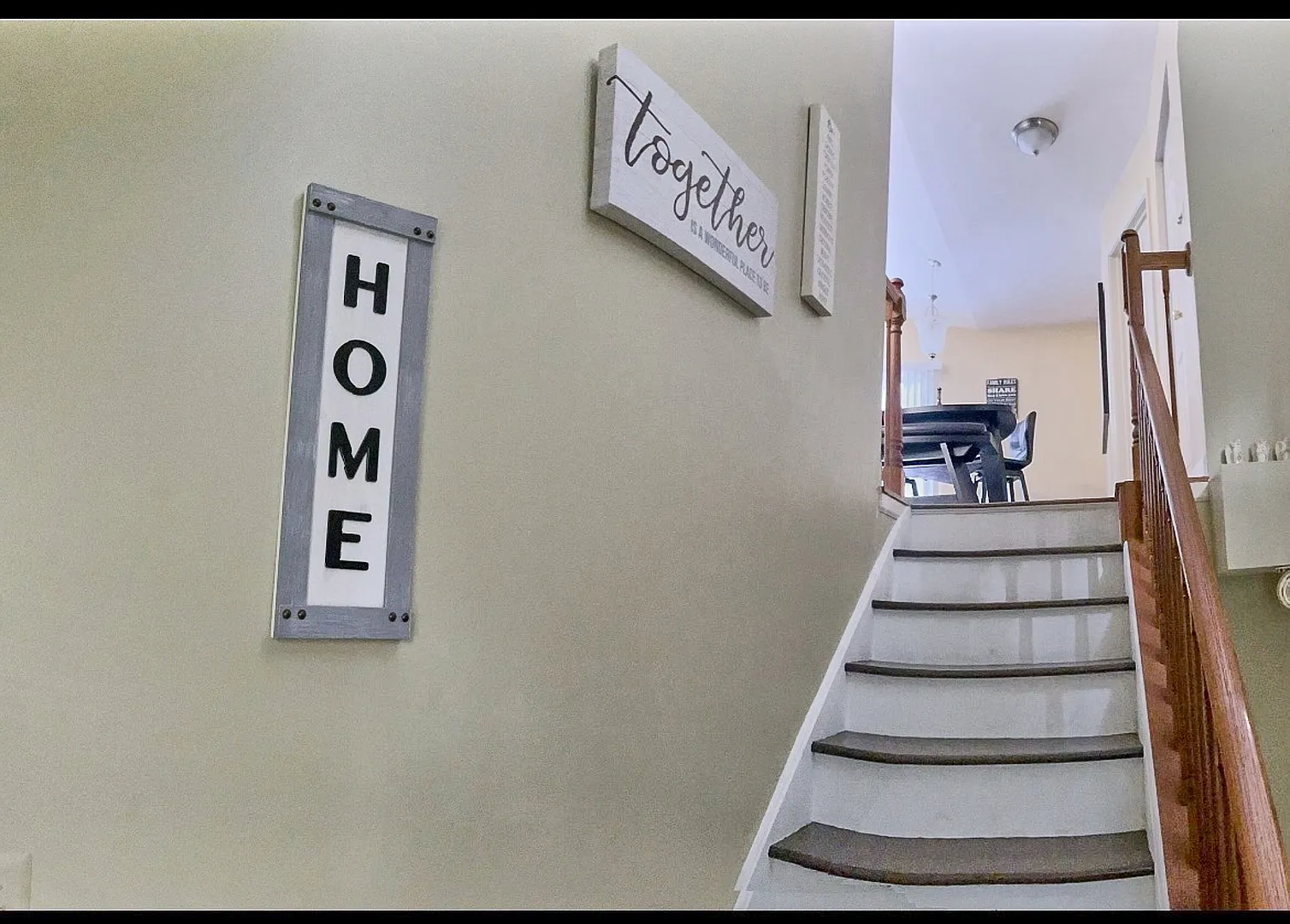 2 bed, 1086 sqft, $2,000 — Photo 2