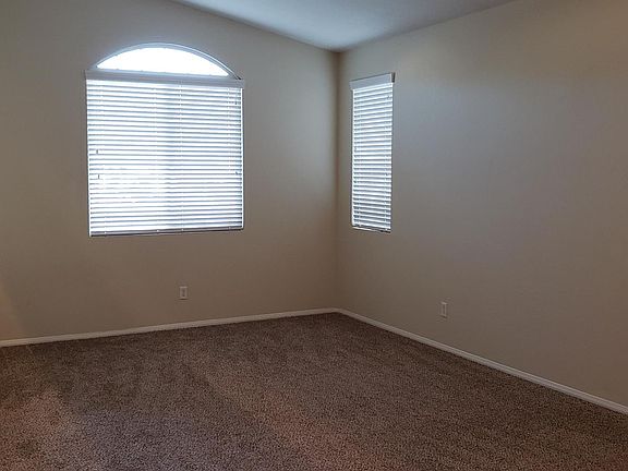 2nd image of 41227 Thompkins Pl