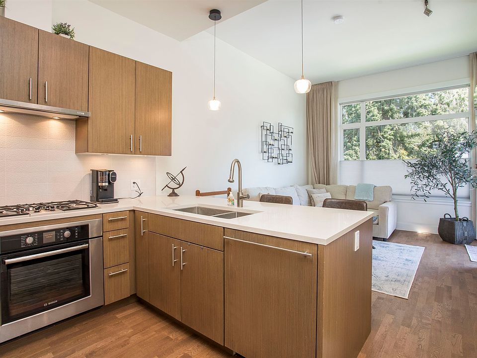 1st image of 2432 Haywood Ave #300