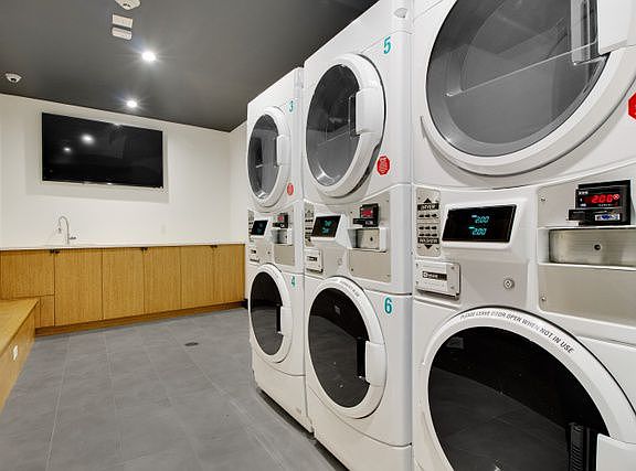 2nd image of 195 Sullivan Pl APT 1A