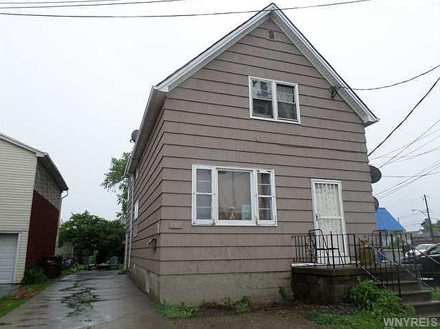1st image of 2329 Broadway St