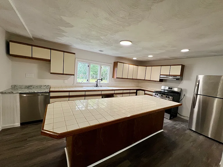 18062 Blandford Rd — Photo 13