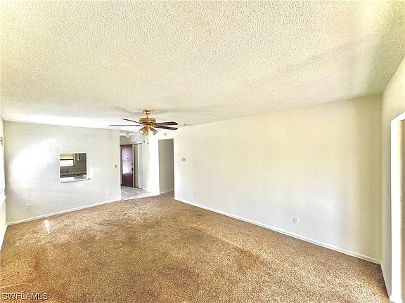 4th image of 374 Garland Ct