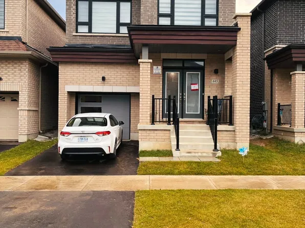 445 Kennedy Cir W, Milton, ON L9E 1P5