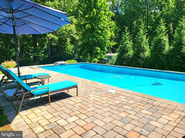 938 Saint George Barber Rd, Davidsonville, MD 21035