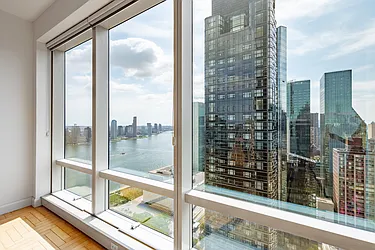 Rented by Luxury Habitat