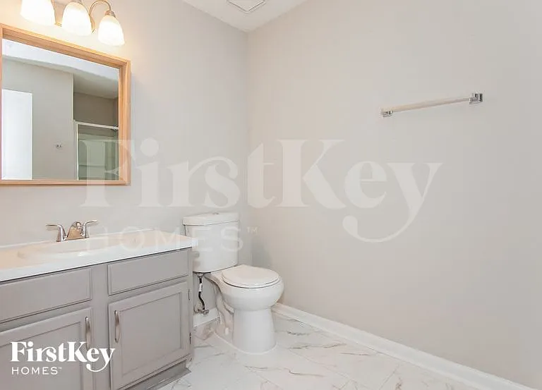 1320 Eagles Landing Dr — Photo 9