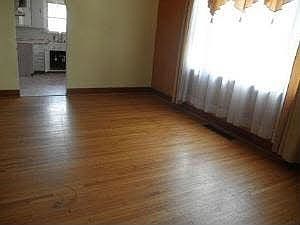 2nd image of 11 S Vernon St