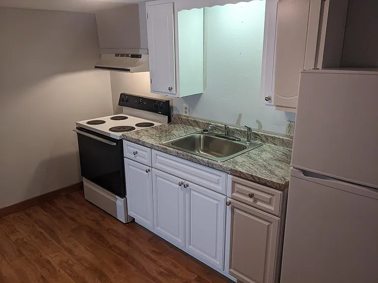 514 Valley Rd #2 — Photo 2