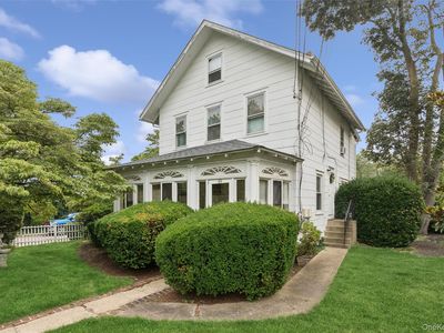 49 Clinton Avenue, Huntington, NY, 11743