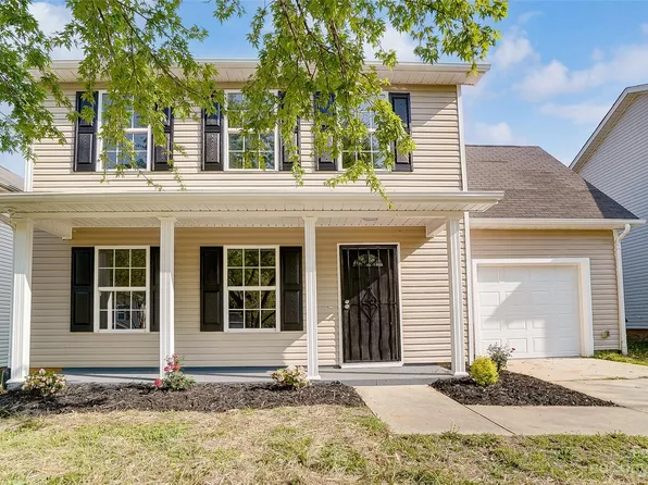 1328 Crandon Dr, Charlotte, NC 28216