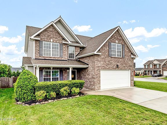 3rd image of 8816 Wakerly Place Ln