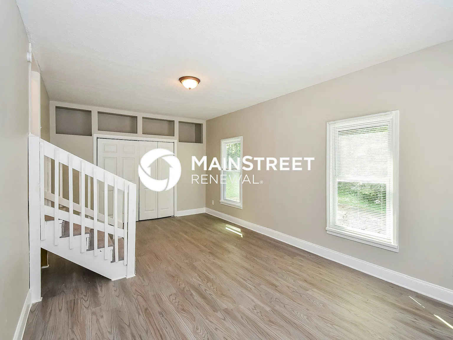 162 Poplar Pointe Drive — Photo 4