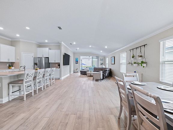 5th image of 87 Zancara St