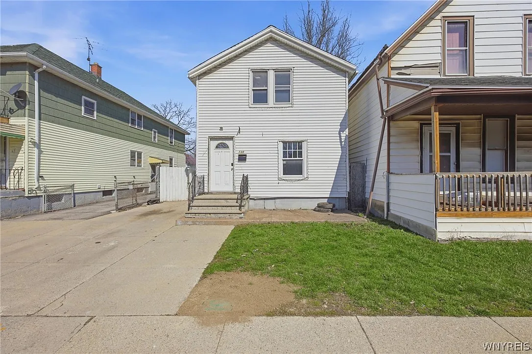 130 Hertel Ave photo 1
