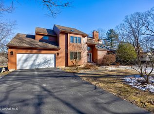 820 Middle St, Niskayuna, NY 12309