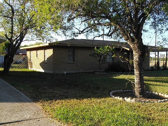 2nd image of 1109 Blue Bonnet Dr