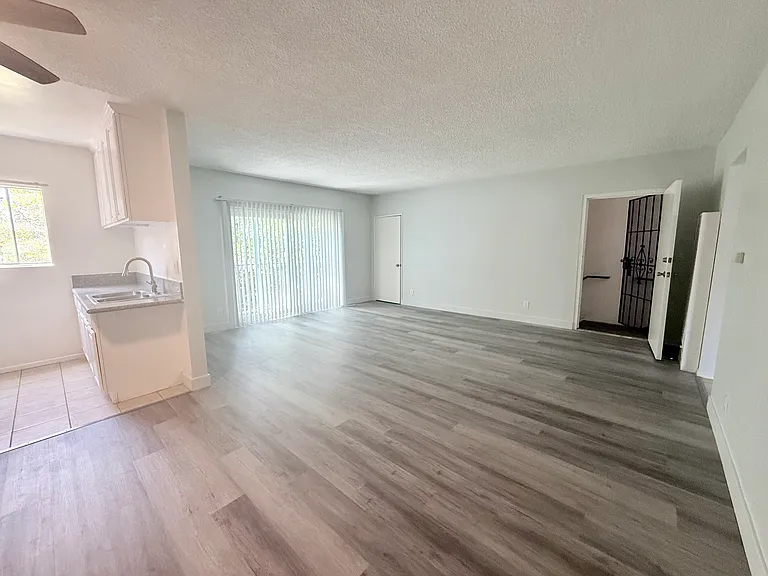 626 Maltman Ave #6 — Photo 8