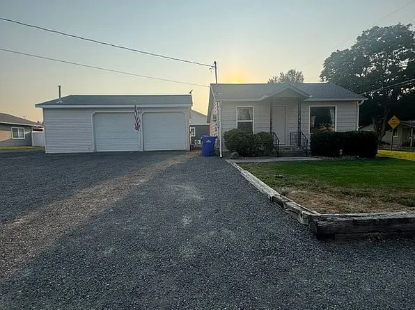 3622 14th St, Lewiston, ID 83501