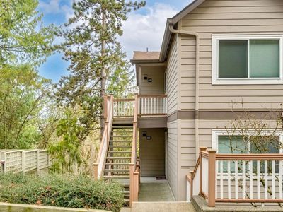 20070 Larkspur Ln APT 62, West Linn, OR, 97068