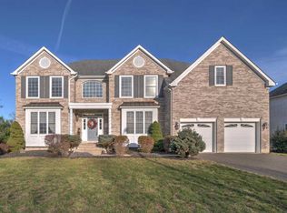 1 Freedom Ct, Howell, NJ 07731
