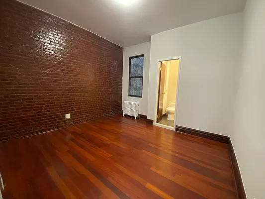 Rented by Bohemia Realty Group | media 13