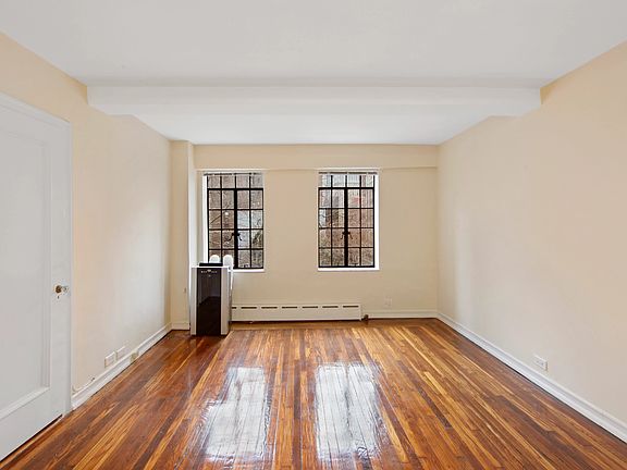 3rd image of 45 Tudor City Pl APT 304