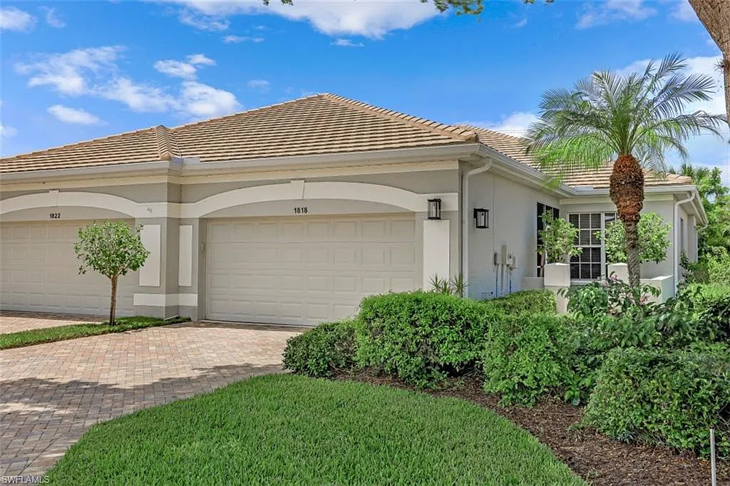 2 bed, 2.0 bath, 1639 sqft, $11,000 — Photo 1