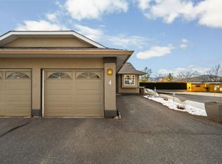 1750 McKinley Ct #4, Kamloops, BC V2E2N5