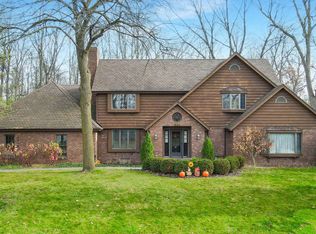 3216 S White Birch Ln, Appleton, WI 54915