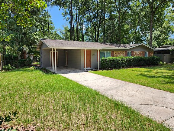 2nd image of 4101 NW 17th Pl