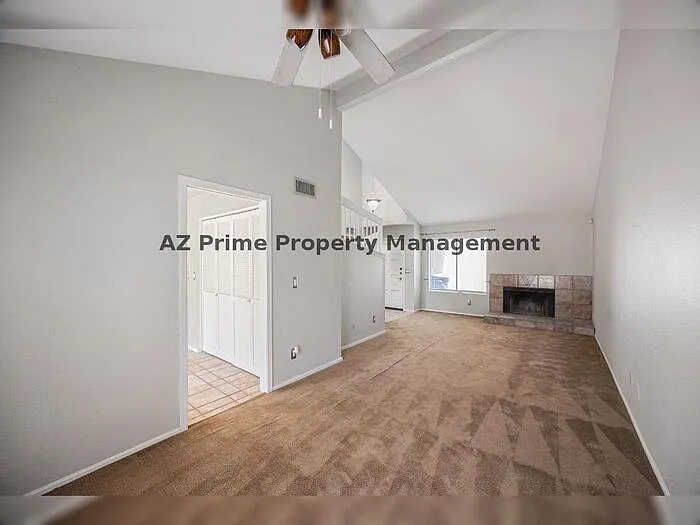 1650 N Ventura Ln — Photo 8