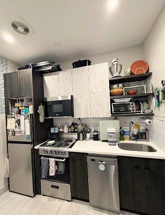 3rd image of 1544 Brooklyn Ave #2F