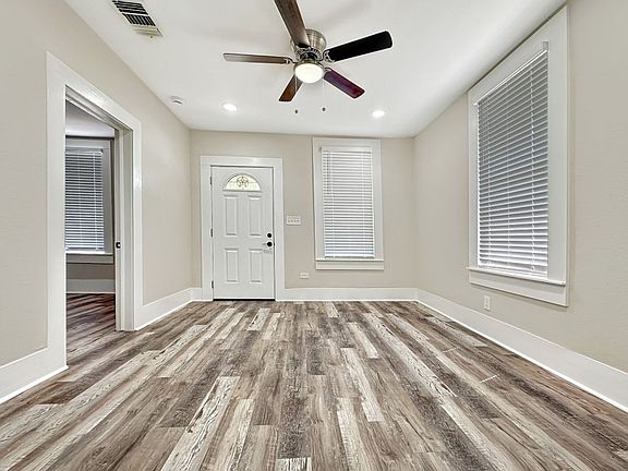 4th image of 147 Saint Francis Ave