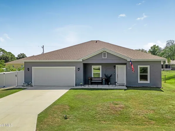 2111 Thames Rd, Palm Bay, FL 32909