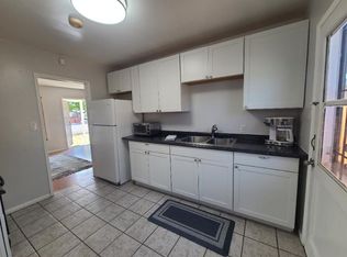 804 S V Ave, National City, CA 91950