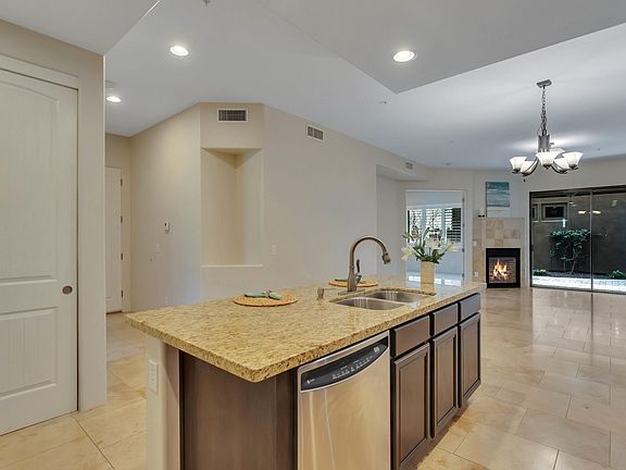 4th image of 36600 N Cave Creek Rd Unit 6C
