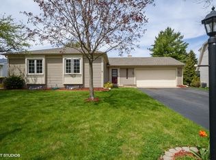 726 Merrimac St, Cary, IL 60013