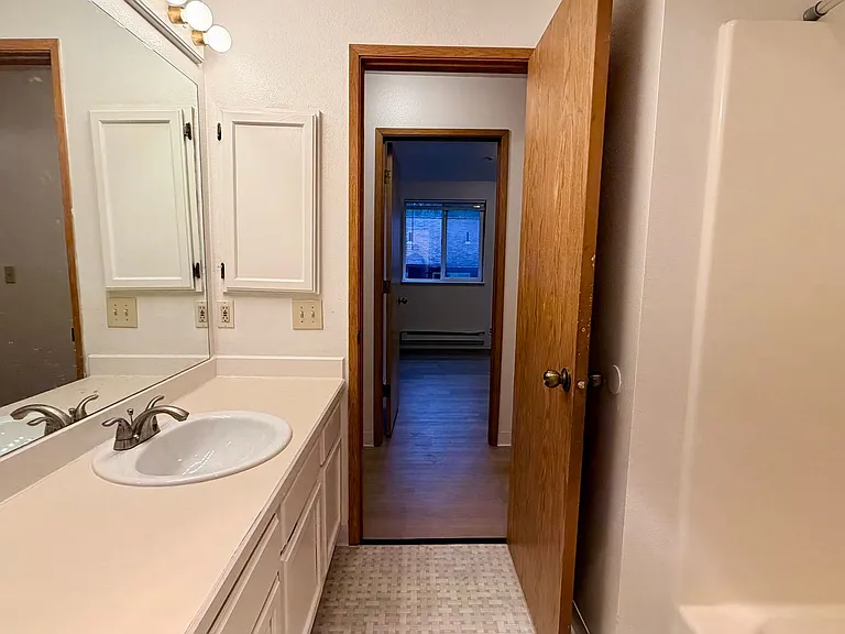 Brighton North Apartments — Photo 10