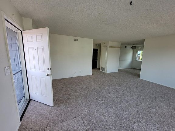 Entrance/Living Room/Dining Area