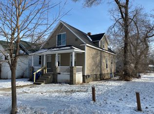 413 Fitzhugh St, Bay City, MI 48708